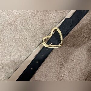 Heart gold buckle black belt